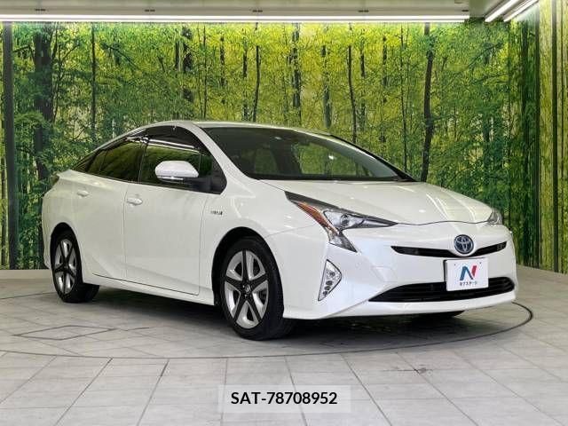Toyota PRIUS 2016-03 281791-17
