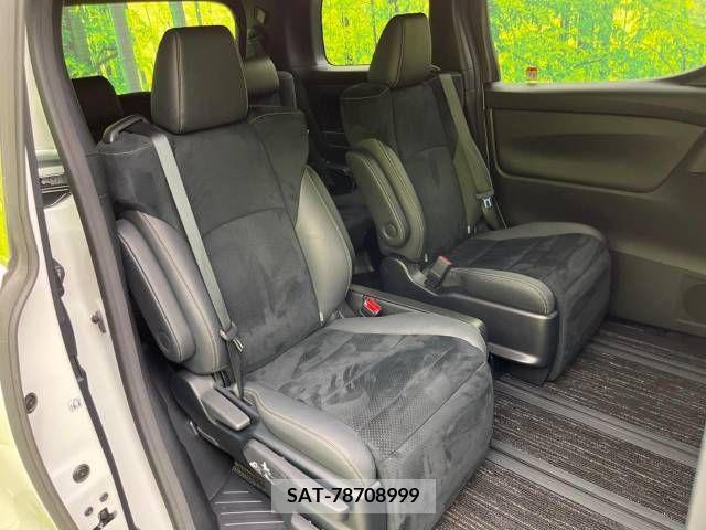 Toyota ALPHARD 2022-10 276846-8