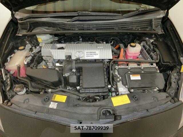 Toyota PRIUS 2013-12 200972-7