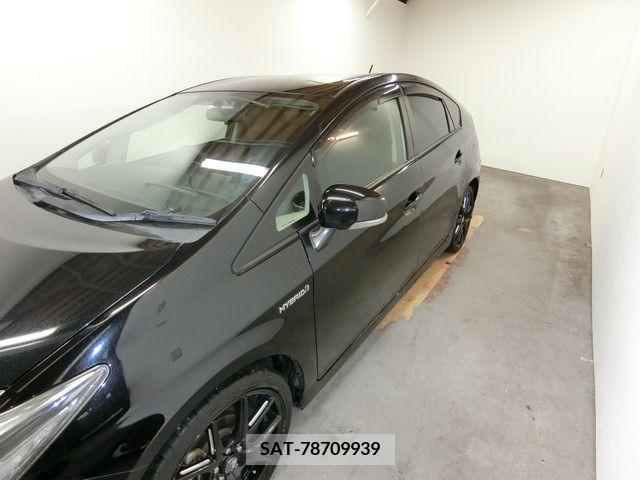 Toyota PRIUS 2013-12 200972-17