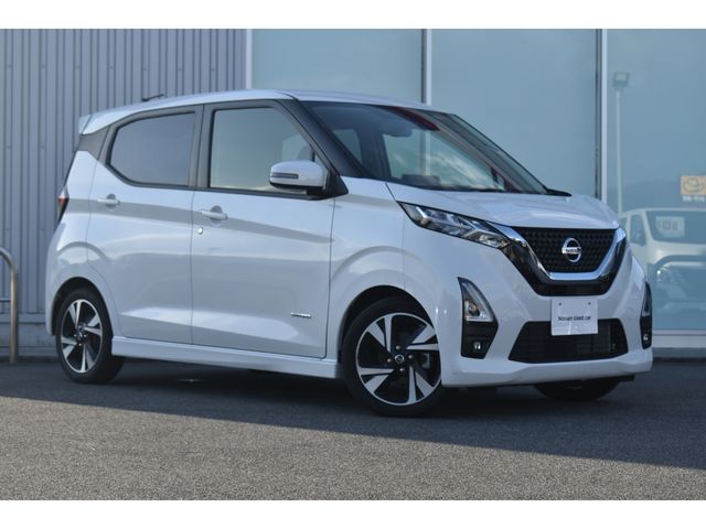 Nissan DAYZ 2022-03 185280-21