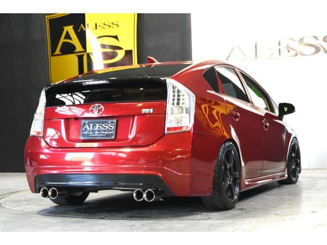 Toyota PRIUS 2013-08 6178-1