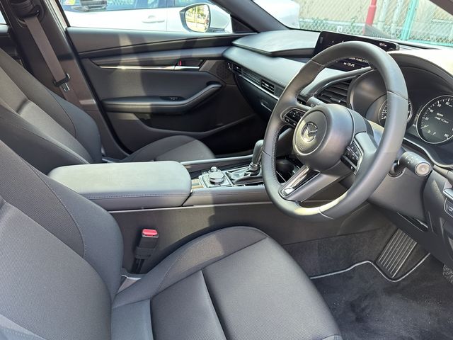 Mazda MAZDA3 2023-07 192044-15