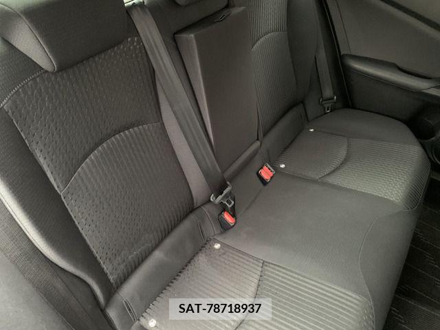 Toyota PRIUS 2016-01 322636-11