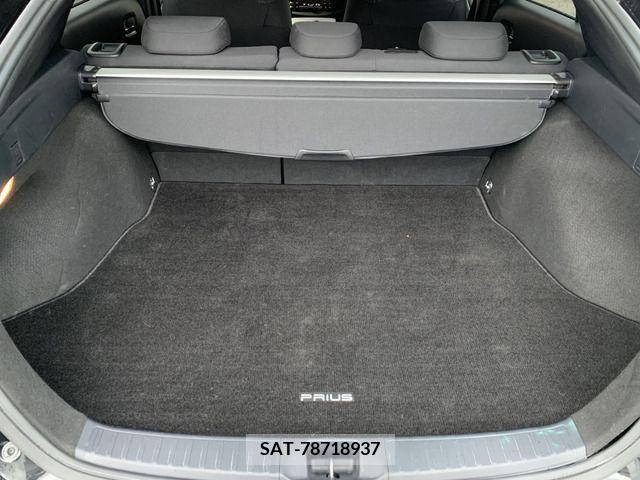 Toyota PRIUS 2016-01 322636-8