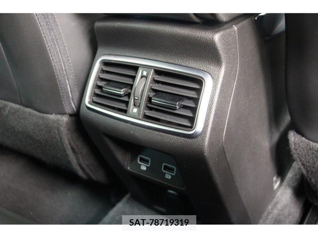Renault MEGANE 2021-09 316997-17