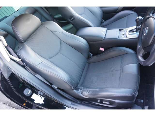 Nissan SKYLINE COUPE 2011-12 8496-14