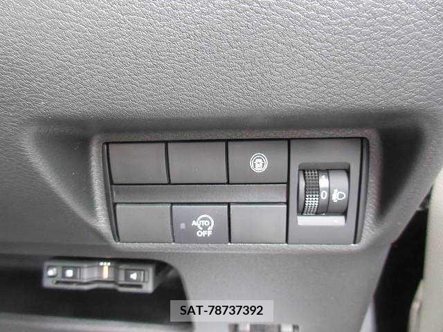 Mitsubishi EK WAGON 2019-09 207569-5