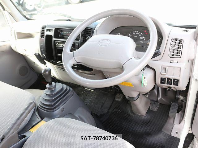 Hino DUTRO 2008-02 208368-2