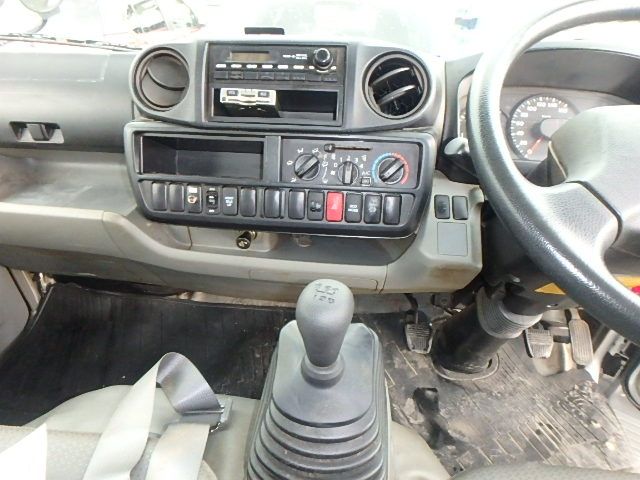 Toyota DYNA TRUCK 2014-07 5237-4