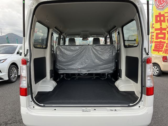 Toyota TOWNACE VAN 2023-10 184002-24