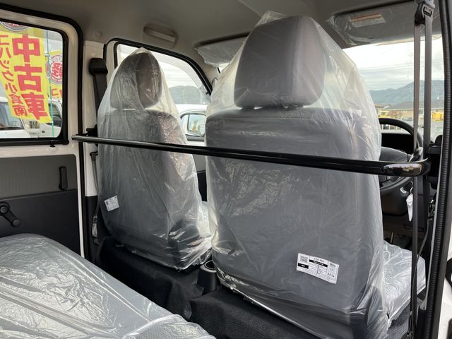 Toyota TOWNACE VAN 2023-10 184002-23
