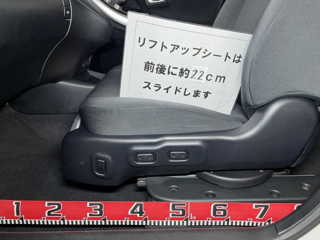 Toyota SAI 2013-12 188580-11