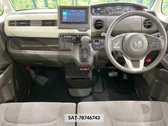 Honda N BOX 2023-05 364688-1