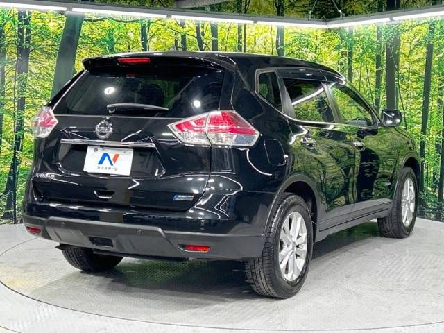 Nissan X-TRAIL 2015-10 180909-17