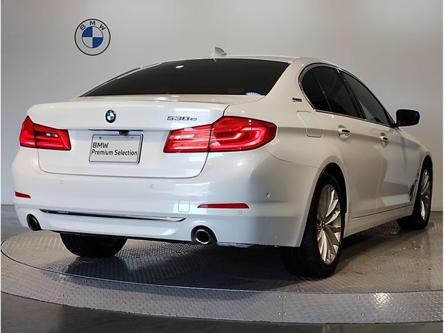 Bmw 5 SERIES 2018-09 24976-4