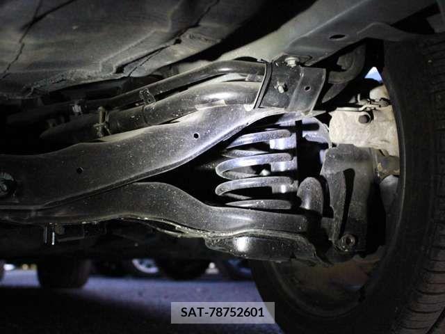 Mazda PREMACY 2014-03 366289-9