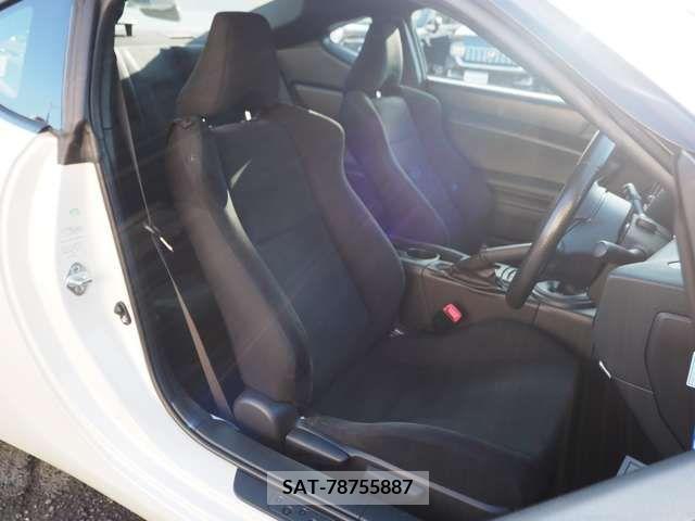 Toyota 86 2016-09 261395-11