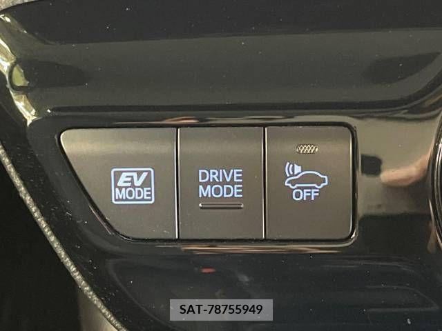 Toyota PRIUS 2019-09 282032-5