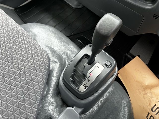 Nissan ATLAS 2020-05 2463-4
