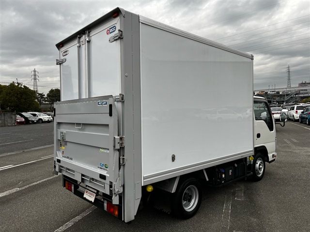 Nissan ATLAS 2020-05 2463-1