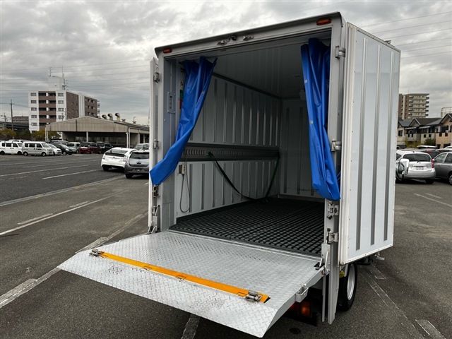Nissan ATLAS 2020-05 2463-12