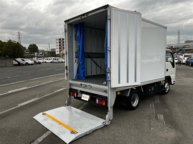 Nissan ATLAS 2020-05 2463-13