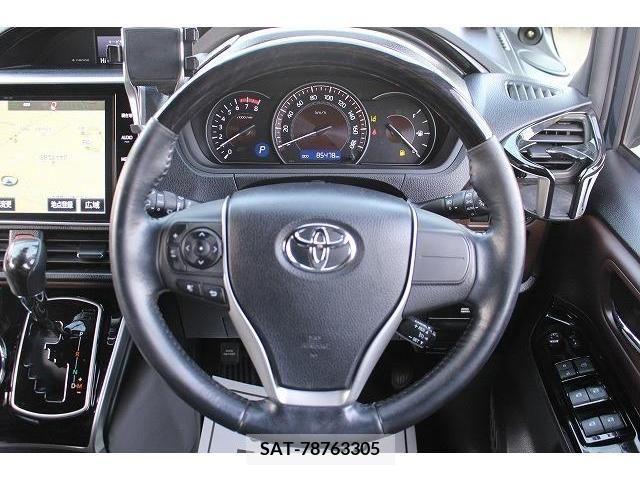 Toyota ESQUIRE 2018-01 220415-14
