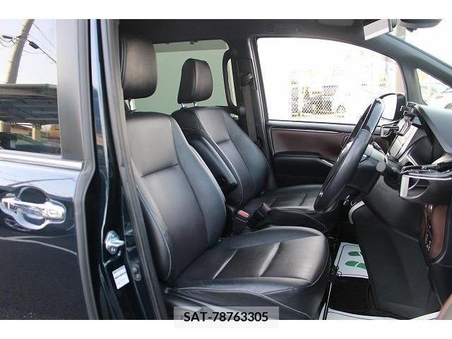 Toyota ESQUIRE 2018-01 220415-12