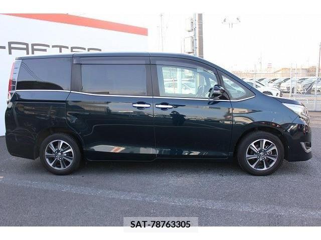 Toyota ESQUIRE 2018-01 220415-6