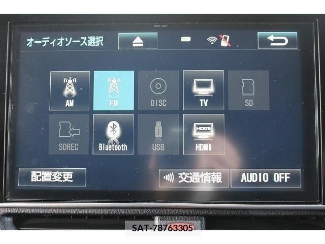 Toyota ESQUIRE 2018-01 220415-2