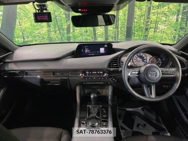 Mazda MAZDA3 2020-04 224032-1