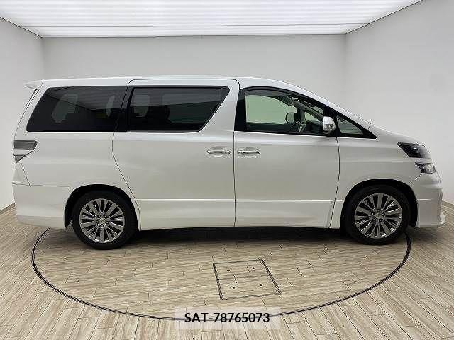 Toyota VELLFIRE 2013-05 229184-14