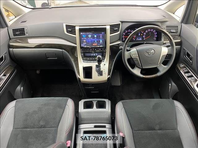Toyota VELLFIRE 2013-05 229184-1