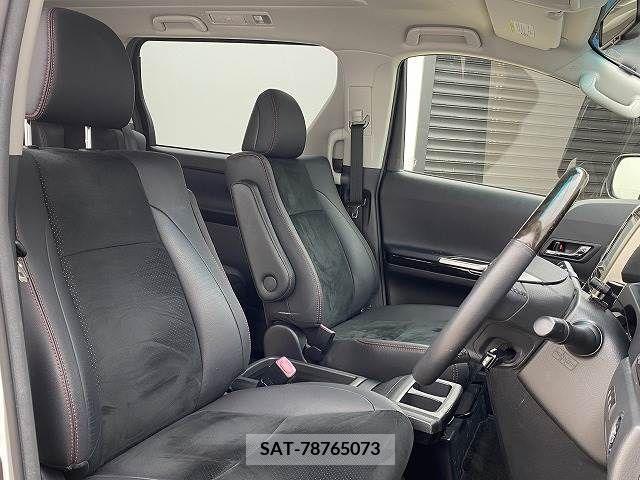 Toyota VELLFIRE 2013-05 229184-8