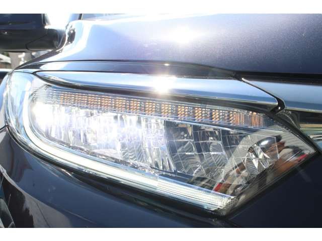 Honda VEZEL 2019-09 18106-6