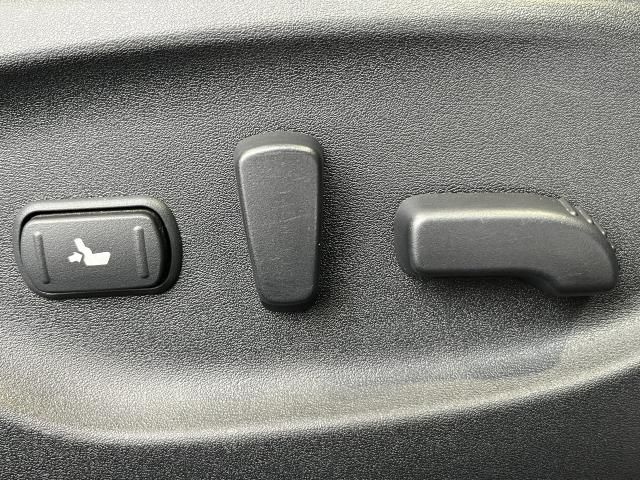 Nissan SKYLINE 2015-02 195773-15