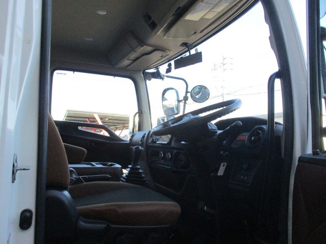 Hino RANGER 2020-08 26675-9
