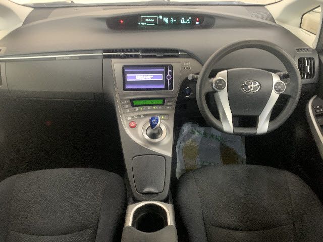 Toyota PRIUS 2012-12 10251-1
