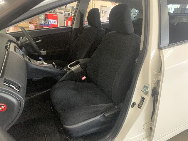 Toyota PRIUS 2012-12 10251-12