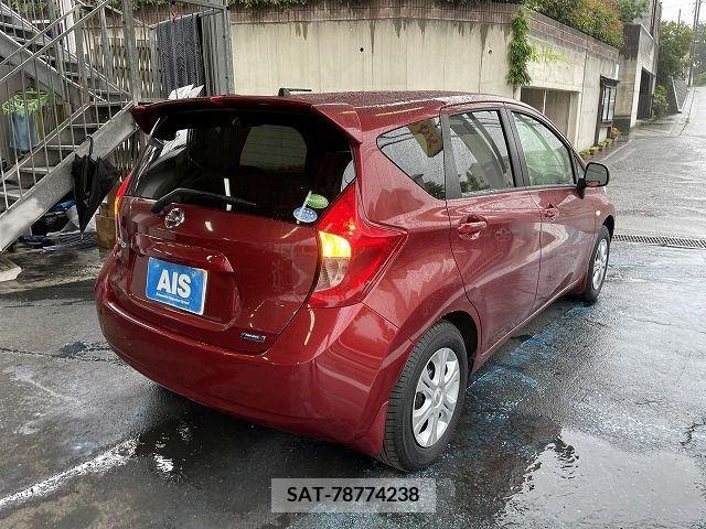 Nissan NOTE 2013-01 302288-5