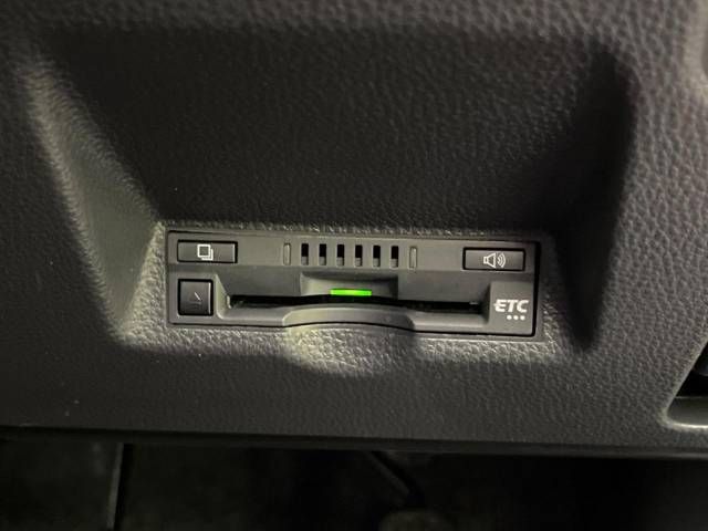 Toyota YARIS CROSS 2023-06 185386-5