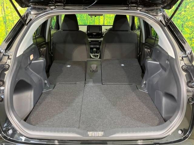 Toyota YARIS CROSS 2023-06 185386-11