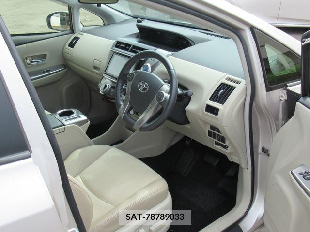 Toyota PRIUS ALPHA 2018-06 202296-4