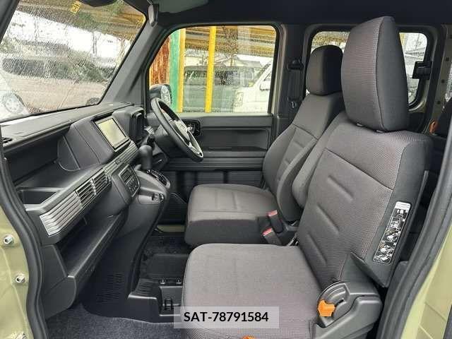 Honda N-VAN 2022-01 374462-2