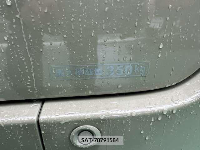 Honda N-VAN 2022-01 374462-7