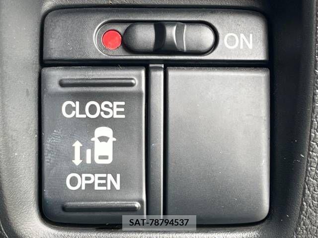 Honda N BOX CUSTOM 2016-03 279003-5