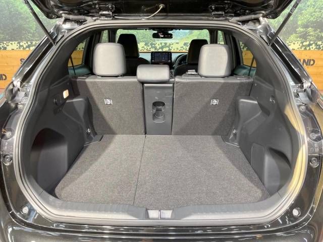 Toyota YARIS CROSS 2023-04 20923-10