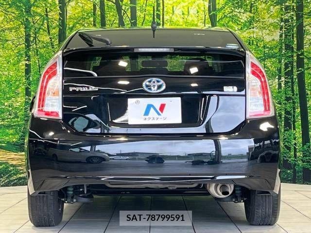 Toyota PRIUS 2012-11 377678-15