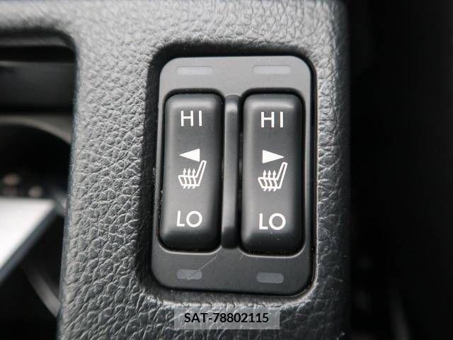 Subaru WRX S4 2017-08 245352-9